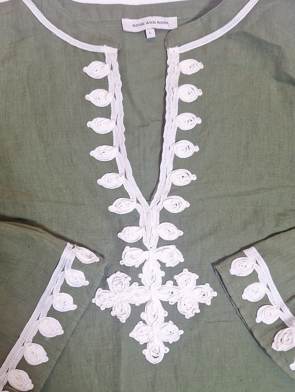 ROSE AND ROSE Sage Green White Soutache Embroidered 100% Linen Boho Top - Picture 5 of 9